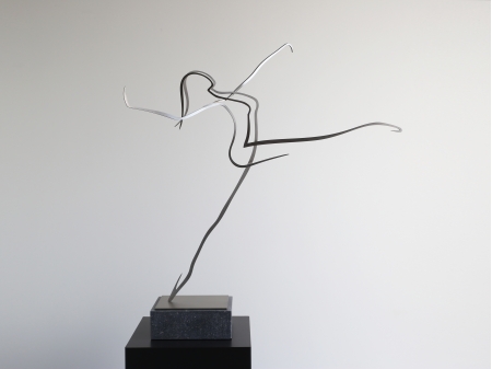 Stainless steel thread figure of a dancing woman, placed on bluestone pedestal. 
Measurements M: 95 x 87 x 500 cm. 
Measurements S: 75 x 69 x 28 cm.
Series of 8 pieces. Still available. Request information how much is still available and where exhibited.